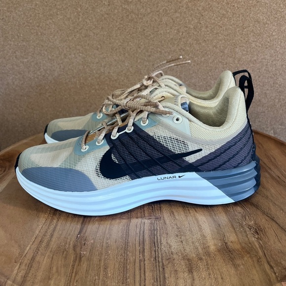 Nike
Lunar roam
'sesame
Brand new
NWOT - Picture 4 of 9